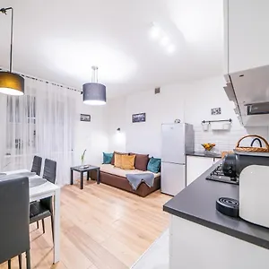 Premium Apartament Podchorążych Warszawa